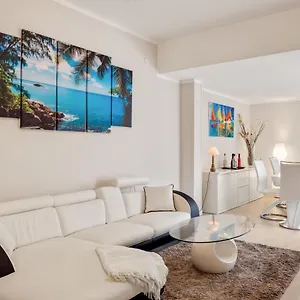 Luni Mare Bright Terrace Flat With Parking Marinella di Sarzana